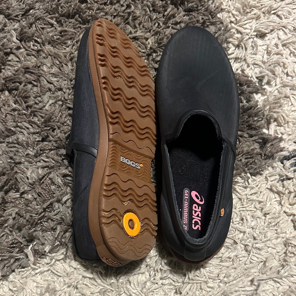 Bogs Black and Brown Weatherproof shoes